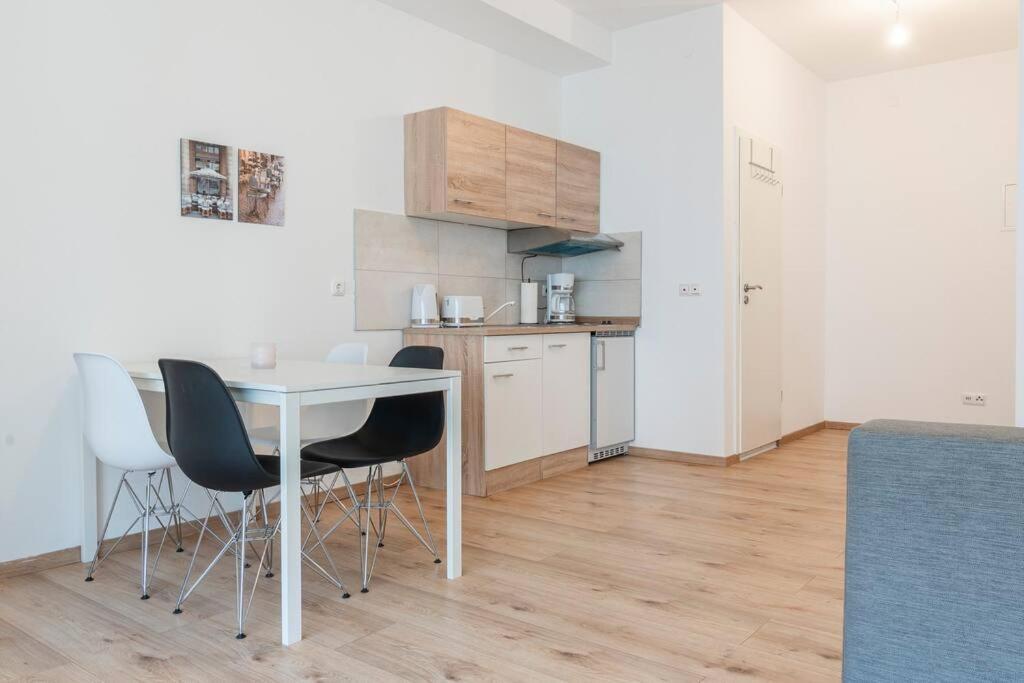 Stilvolles Apartment Fuer 4 Pers. BRE المظهر الخارجي الصورة